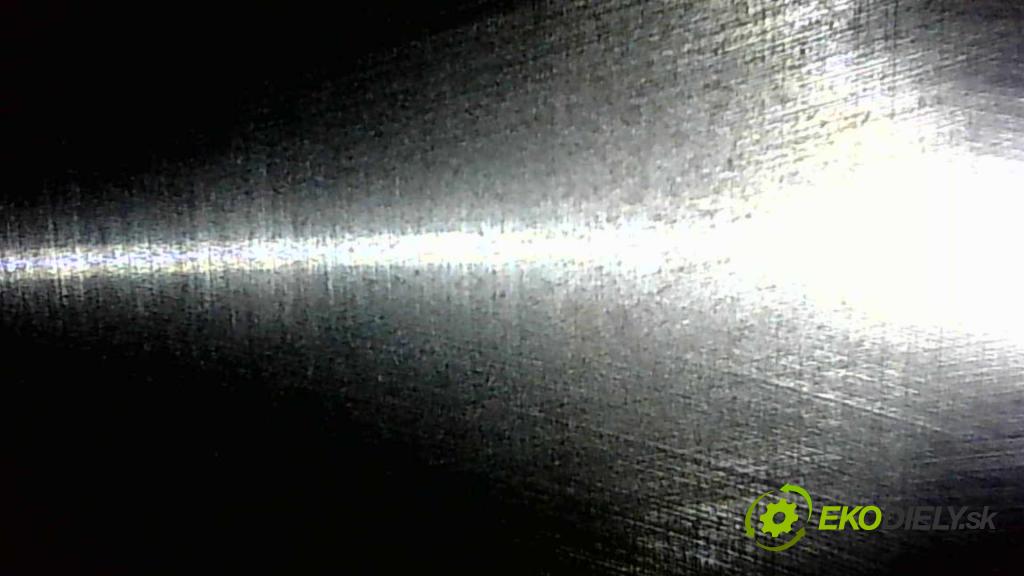 Ford Mondeo Mk5 2014-2022 2.0 16V 140 HP automatic 103 kW 1999 cm3 4- motor benzín: UACA