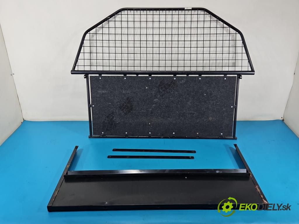 Skoda Roomster 1.4 16V 86 HP manual 63 kW 1390 cm3 5- Stena: Přepážka:  (Interiér ostatné)