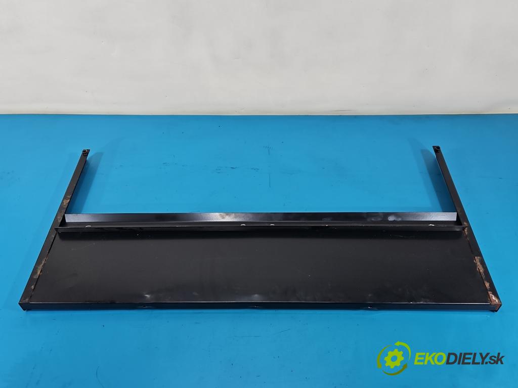 Skoda Roomster 1.4 16V 86 HP manual 63 kW 1390 cm3 5- Stena: Přepážka:  (Interiér ostatné)