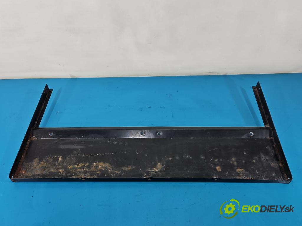 Skoda Roomster 1.4 16V 86 HP manual 63 kW 1390 cm3 5- Stena: Přepážka:  (Interiér ostatné)