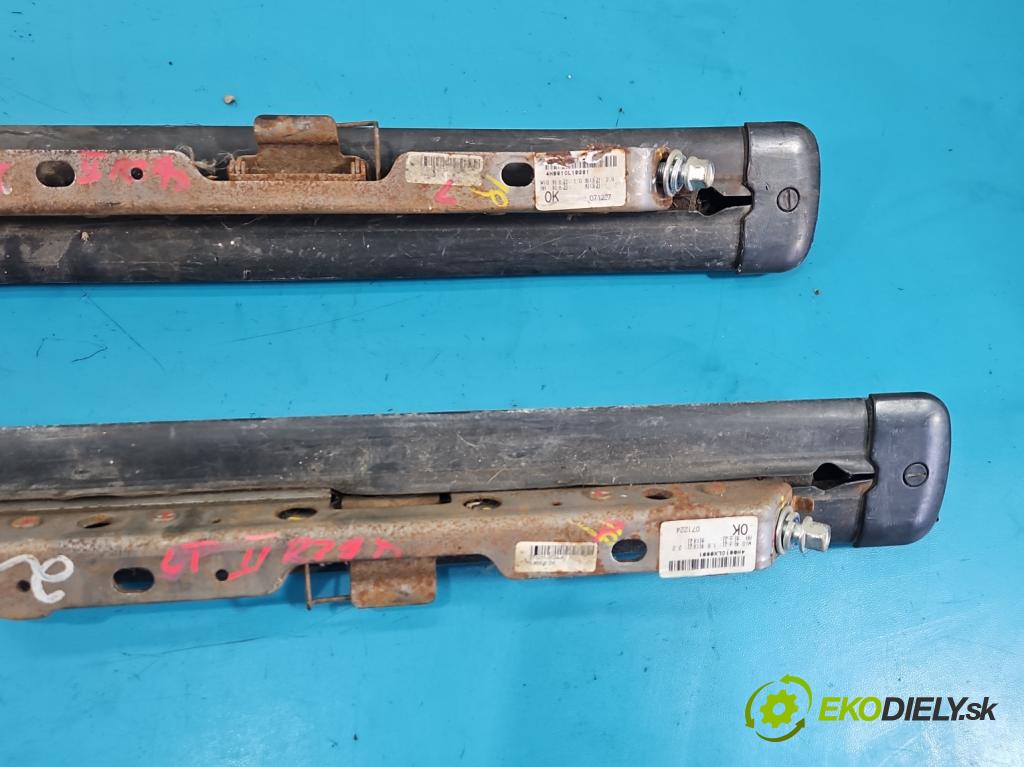 Hyundai H1 II 2007-2023 2.5 crdi 170 HP manual 125 kW 2497 cm3 5- Železnice: kreslo: