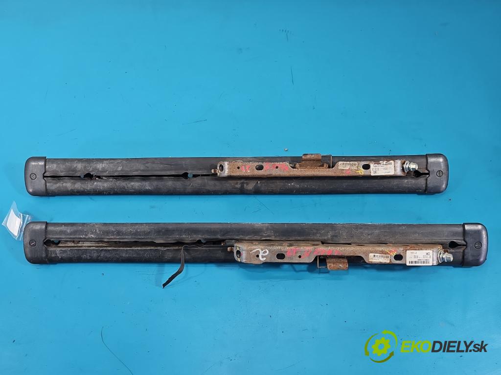 Hyundai H1 II 2007-2023 2.5 crdi 170 HP manual 125 kW 2497 cm3 5- Železnice: kreslo: 