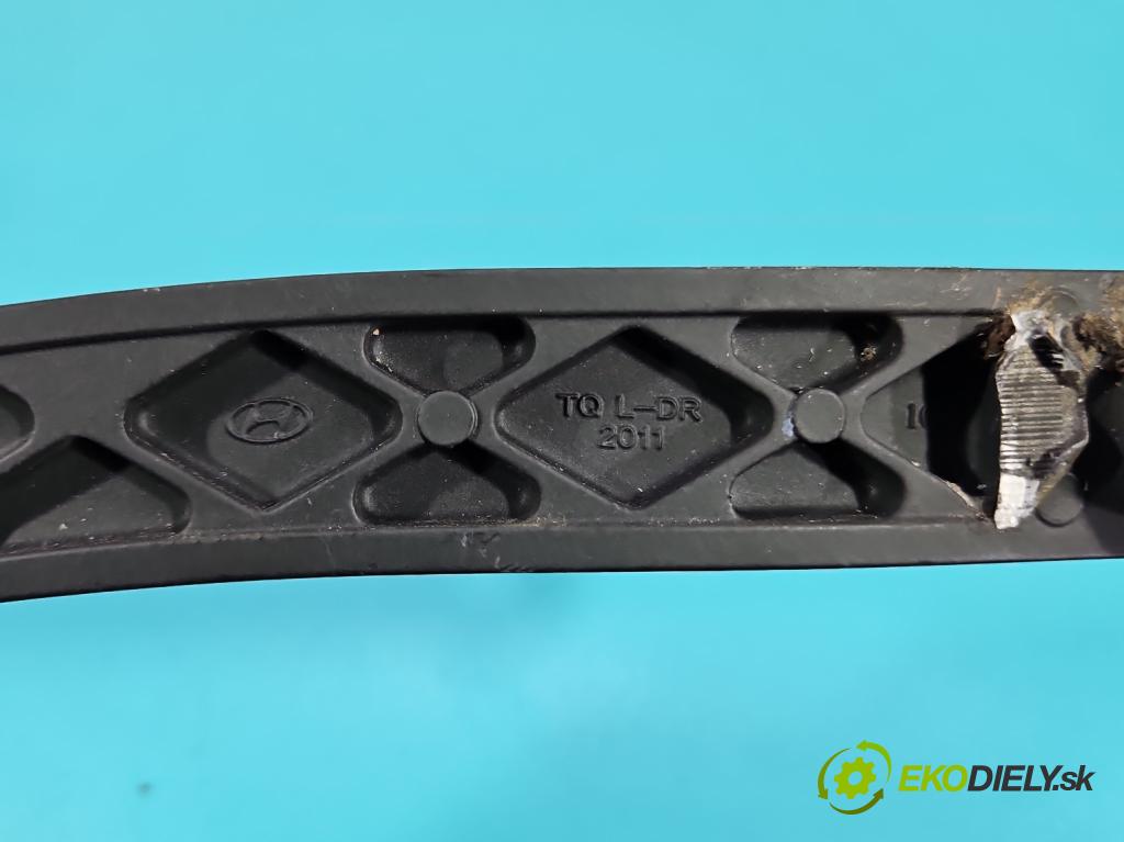 Hyundai H1 II 2007-2023 2.5 crdi 170 HP manual 125 kW 2497 cm3 5- rameno stieračov predné komplet W7541