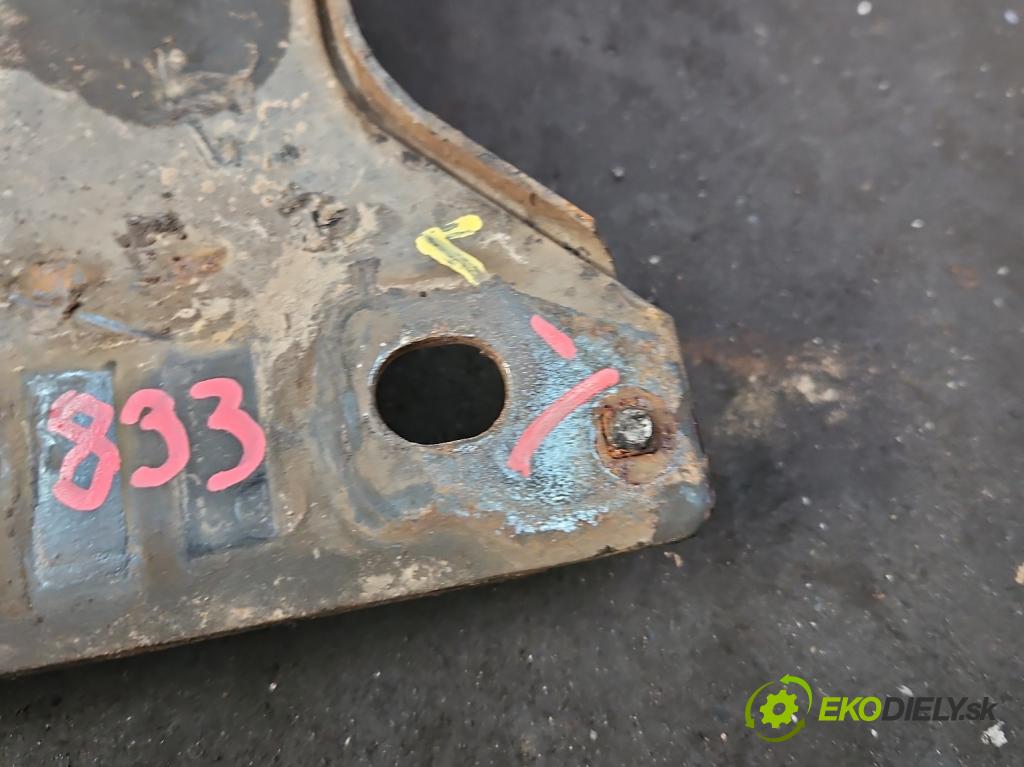 Fiat Albea 1.2 16V 80 hp manual 59 kW 1242 cm3 4- výztuha motoru