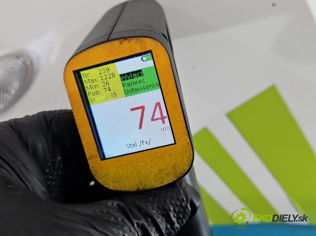 Toyota Yaris II 2005-2011 1.0 vvti 69KM manual 51 kW 998 cm3 3- blatník predné ľavý  (Blatník predný ľavý)