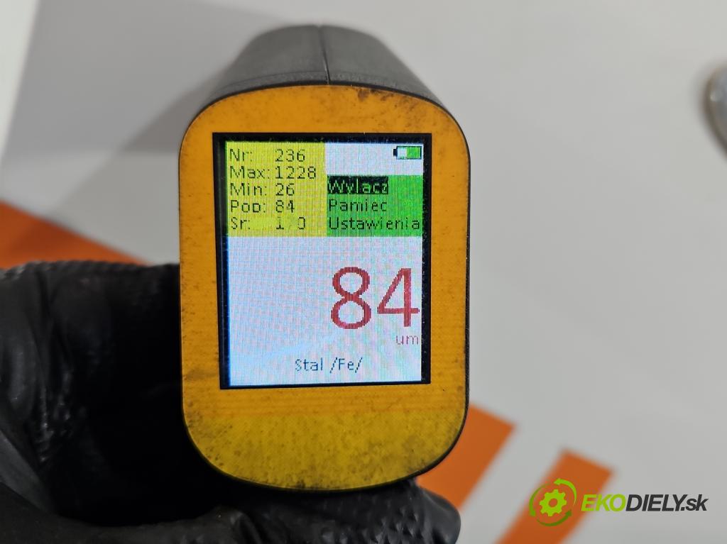 Toyota Yaris II 2005-2011 1.0 vvti 69KM manual 51 kW 998 cm3 3- blatník predné pravý  (Kľučka dverí ostatné)