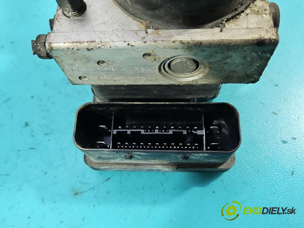 Toyota Yaris II 2005-2011 1.0 vvti 69KM manual 51 kW 998 cm3 3- čerpadlo abs 44510-0D110 (Pumpa ABS)