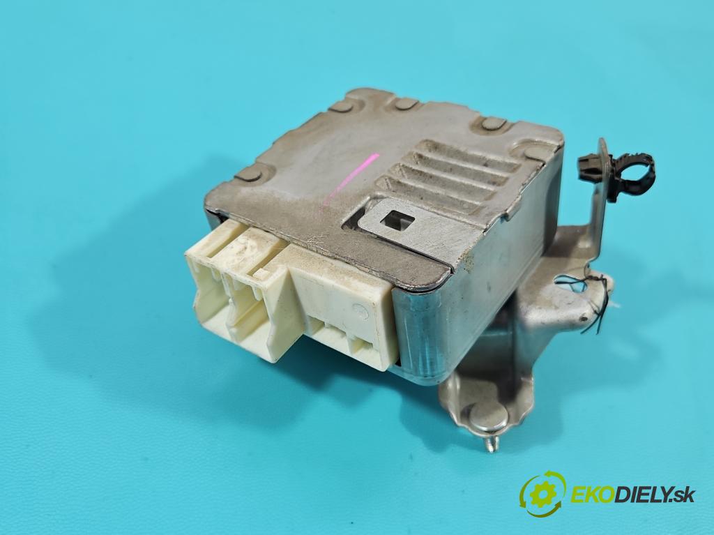 Toyota Yaris II 2005-2011 1.0 vvti 69KM manual 51 kW 998 cm3 3- riadiaca jednotka ostatné 89650-0D160