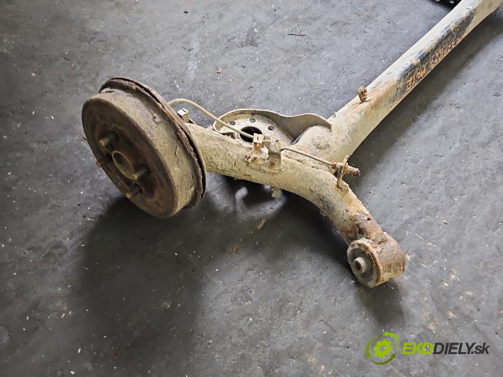 Toyota Yaris II 2005-2011 1.0 vvti 69KM manual 51 kW 998 cm3 3- zadna výstuha  (Výstuha zadná)