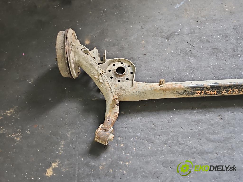 Toyota Yaris II 2005-2011 1.0 vvti 69KM manual 51 kW 998 cm3 3- zadna výstuha  (Výstuha zadná)