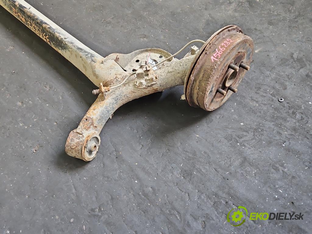 Toyota Yaris II 2005-2011 1.0 vvti 69KM manual 51 kW 998 cm3 3- zadna výstuha  (Výstuha zadná)