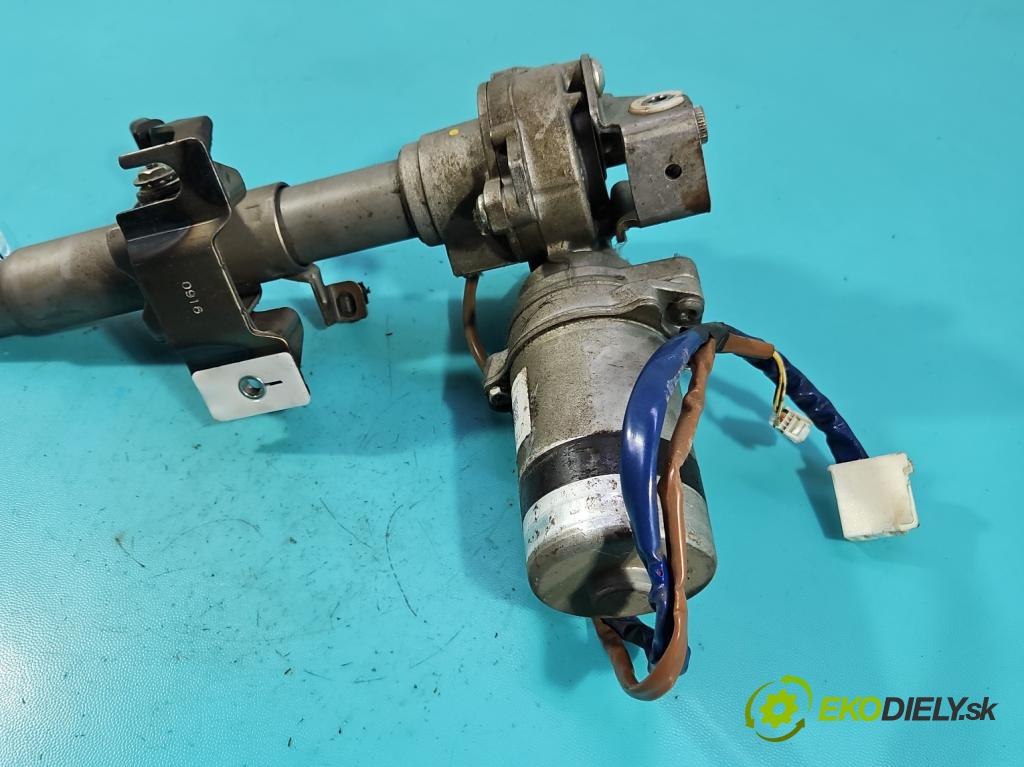 Toyota Yaris II 2005-2011 1.0 vvti 69KM manual 51 kW 998 cm3 3- čerpadlo posilovač 45200-0D092 (Servočerpadlo)