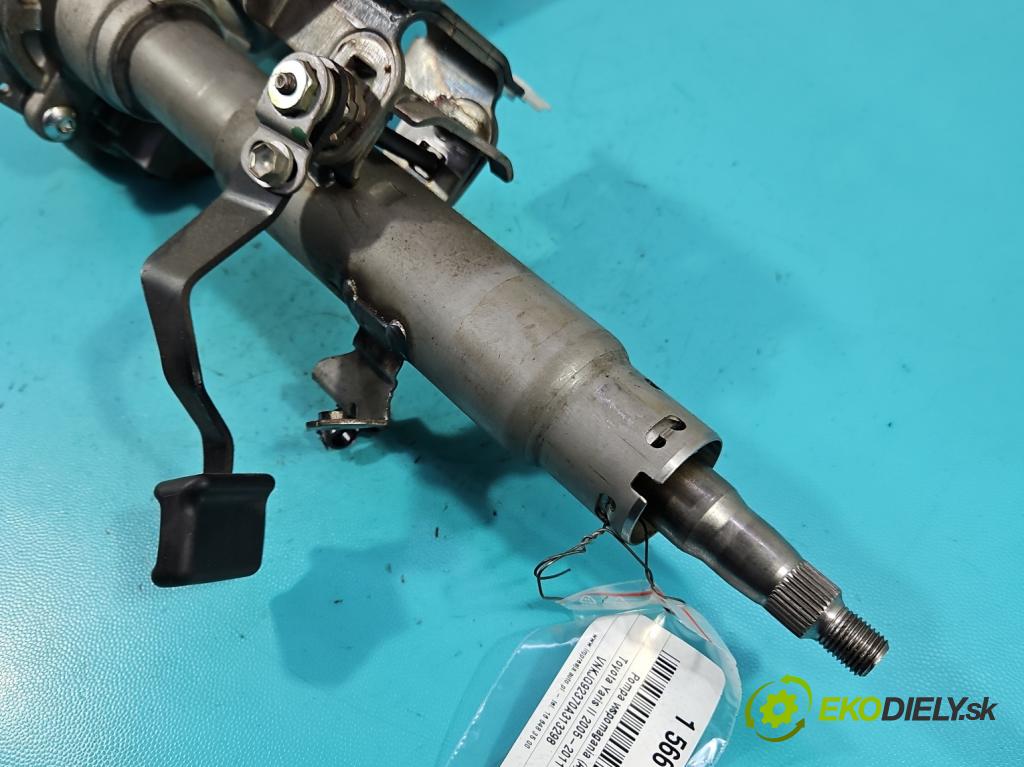 Toyota Yaris II 2005-2011 1.0 vvti 69KM manual 51 kW 998 cm3 3- čerpadlo posilovač 45200-0D092 (Servočerpadlo)