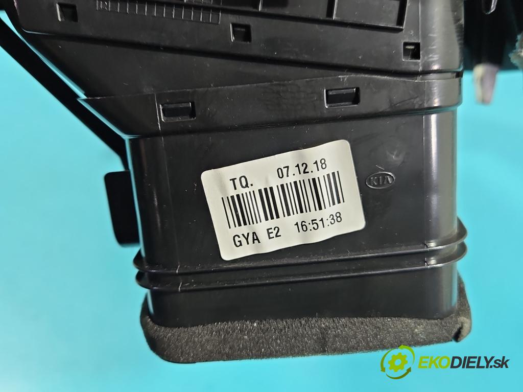 Hyundai H1 II 2007-2023 2.5 crdi 170 HP manual 125 kW 2497 cm3 5- Mřížka: kúrenia stredová  (Mriežka kúrenia (fukár))