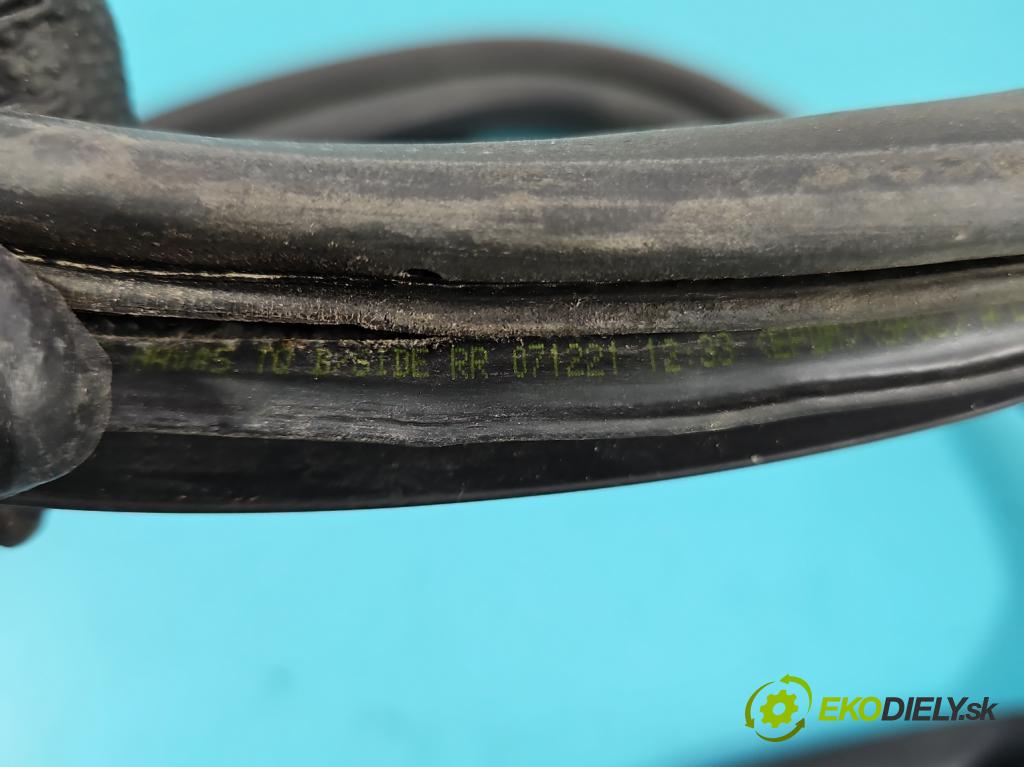 Hyundai H1 II 2007-2023 2.5 crdi 170 HP manual 125 kW 2497 cm3 5- Těsnění: dvere zadné ľavé  (Karoséria ostatné)