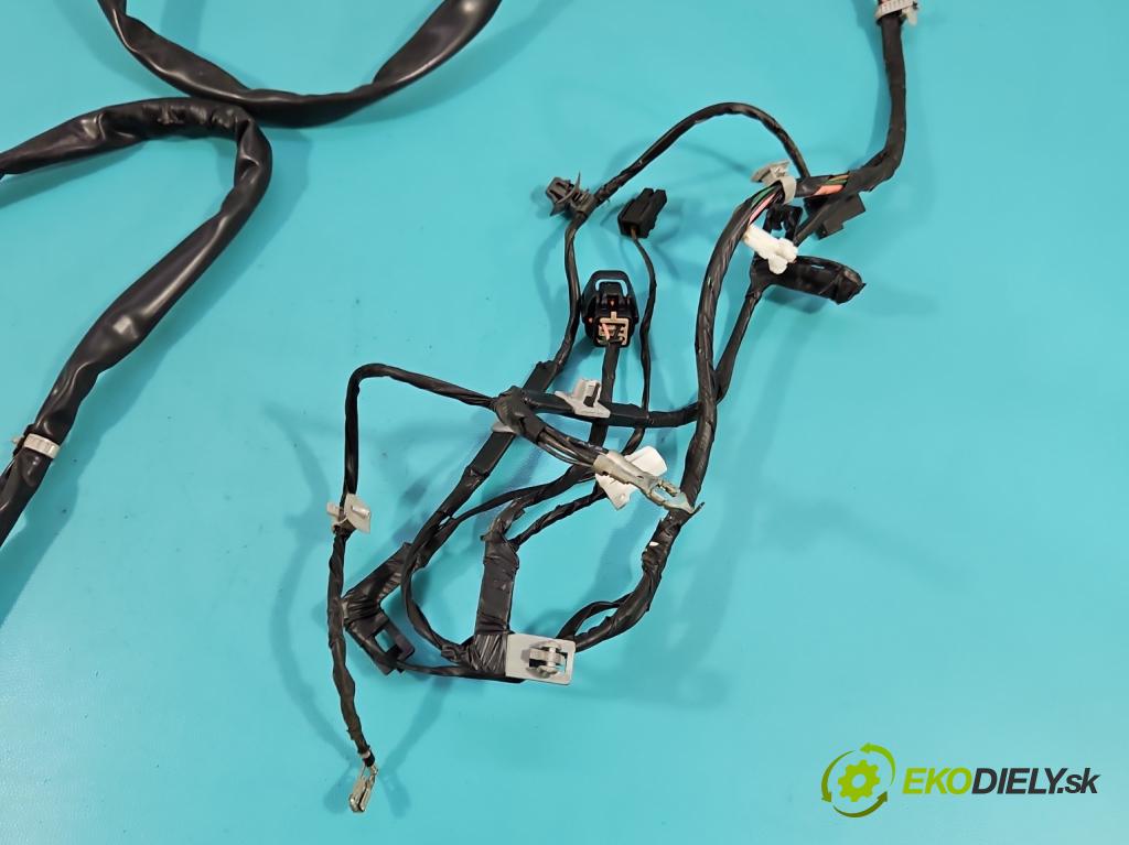 Hyundai H1 II 2007-2023 2.5 crdi 170 HP manual 125 kW 2497 cm3 5- Zväzok: kufrové dvere zadné 91320-4H050