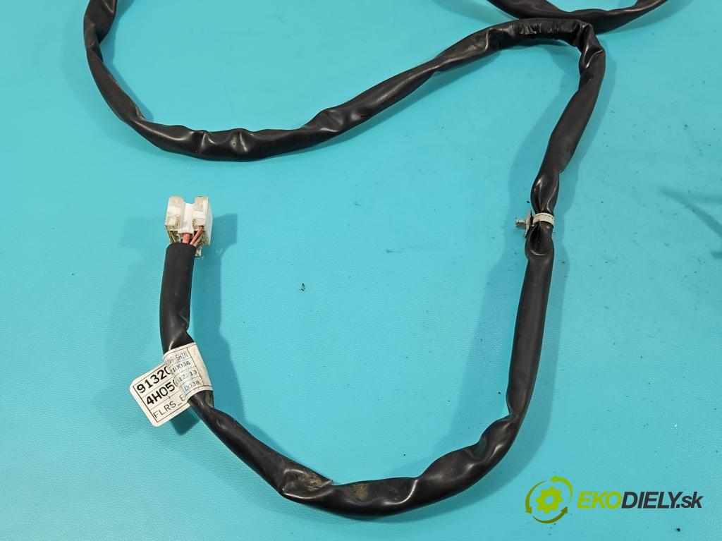 Hyundai H1 II 2007-2023 2.5 crdi 170 HP manual 125 kW 2497 cm3 5- Zväzok: kufrové dvere zadné 91320-4H050