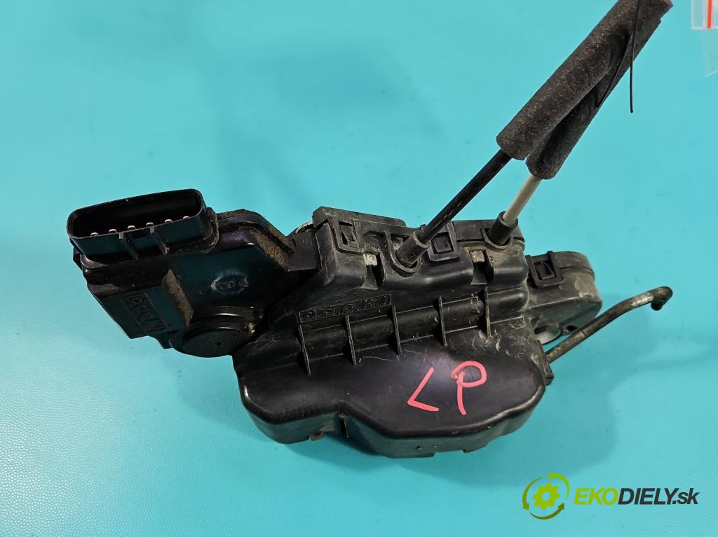 Hyundai H1 II 2007-2023 2.5 crdi 170 hp manual 125 kW 2497 cm3 5- zámek přední levý