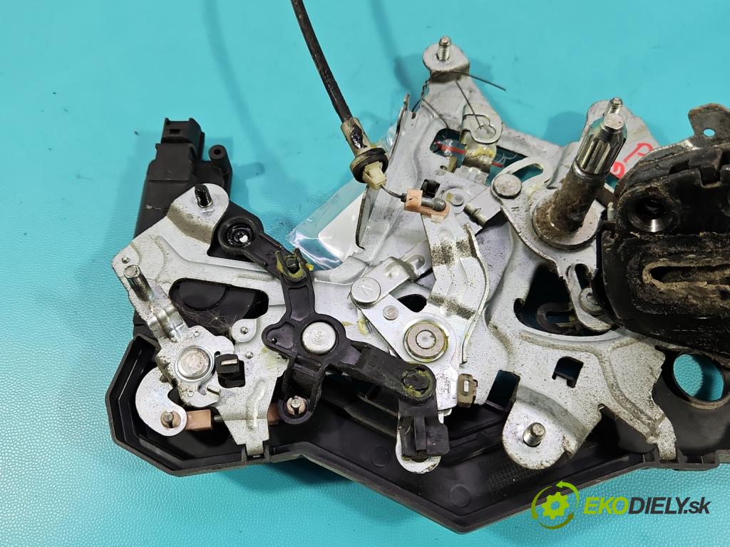 Hyundai H1 II 2007-2023 2.5 crdi 170 HP manual 125 kW 2497 cm3 5- zámok zadné pravý