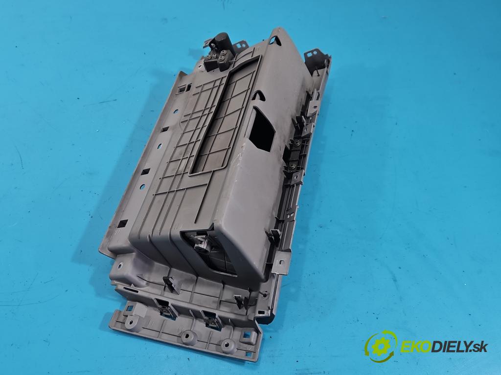 Hyundai H1 II 2007-2023 2.5 crdi 170 HP manual 125 kW 2497 cm3 5- kastlík 84511-4H000