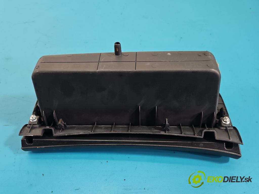 Hyundai H1 II 2007-2023 2.5 crdi 170 hp manual 125 kW 2497 cm3 5- kastlík 84748-4H001