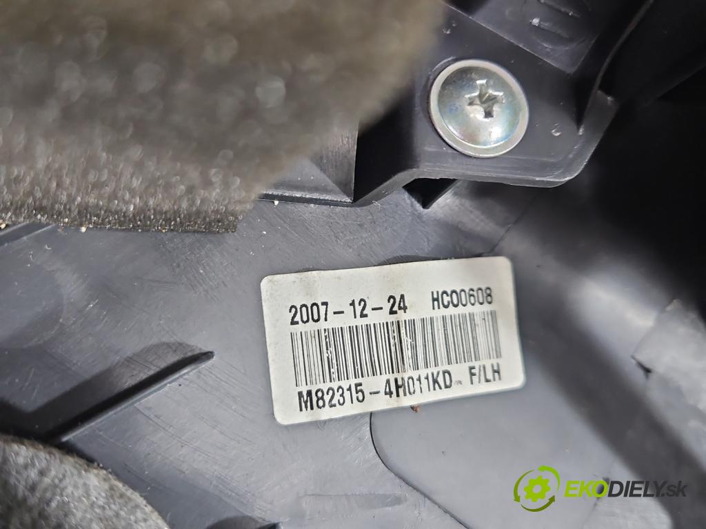 Hyundai H1 II 2007-2023 2.5 crdi 170 HP manual 125 kW 2497 cm3 5- Čalounictví: dvere predné ľavé M82315-4H011KD