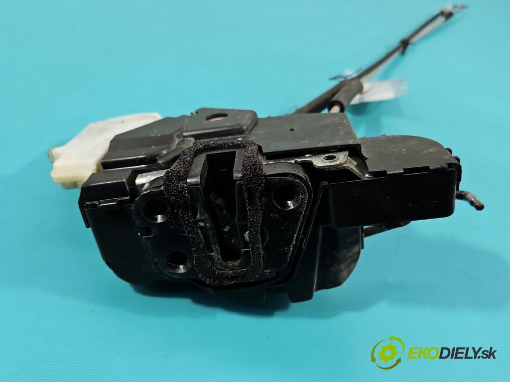 Hyundai H1 II 2007-2023 2.5 crdi 170 HP manual 125 kW 2497 cm3 5- zámok predné pravý