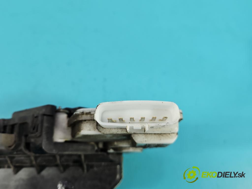 Hyundai H1 II 2007-2023 2.5 crdi 170 HP manual 125 kW 2497 cm3 5- zámok predné pravý