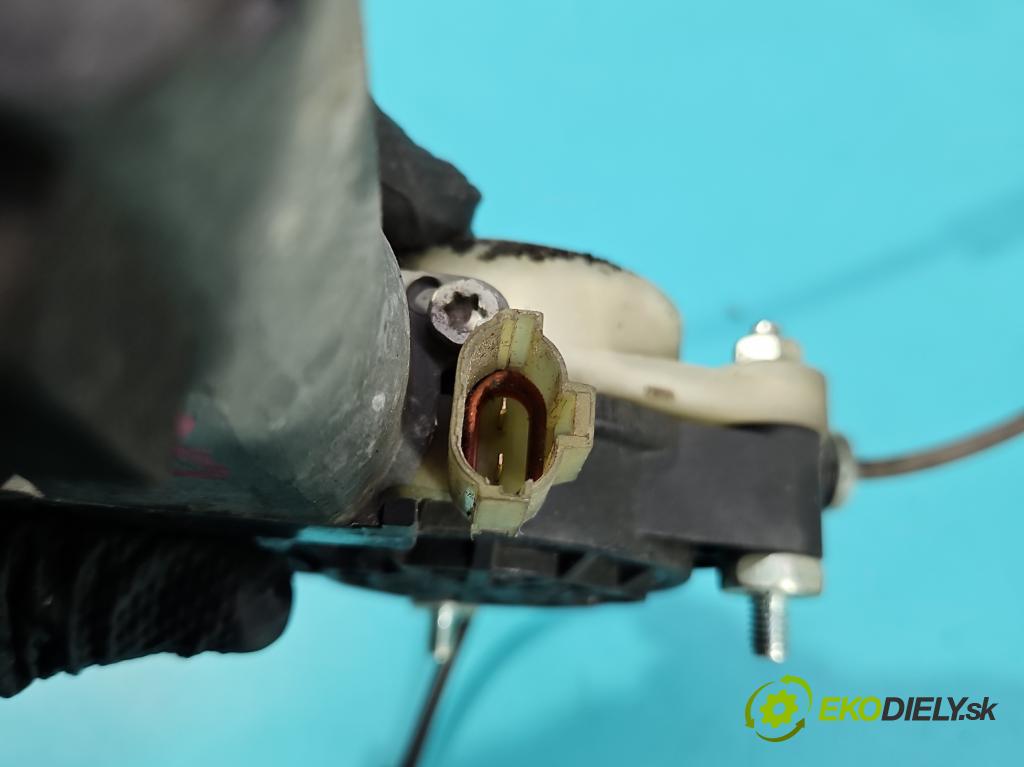 Hyundai H1 II 2007-2023 2.5 crdi 170 HP manual 125 kW 2497 cm3 5- mechanizmus okna predné pravý