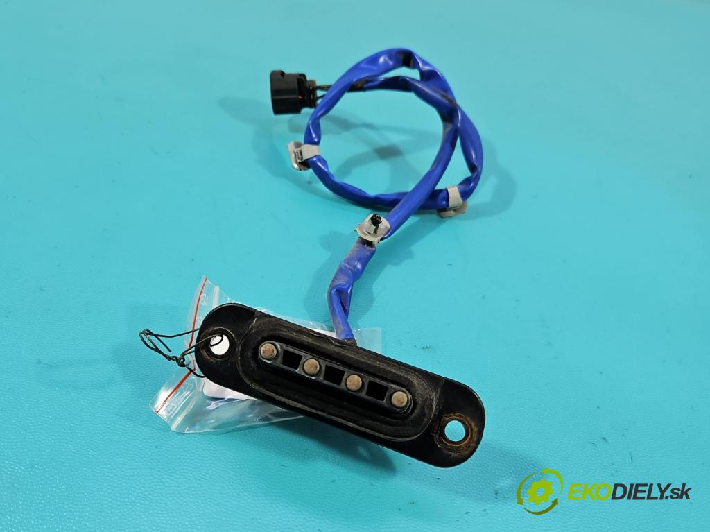 Hyundai H1 II 2007-2023 2.5 crdi 170 hp manual 125 kW 2497 cm3 5- Balíček: dveře zadní pravých 93595-4H200