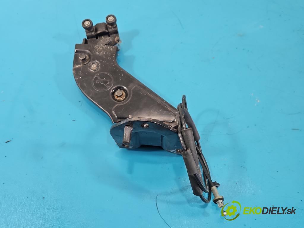 Hyundai H1 II 2007-2023 2.5 crdi 170 HP manual 125 kW 2497 cm3 5- Rolka dvere