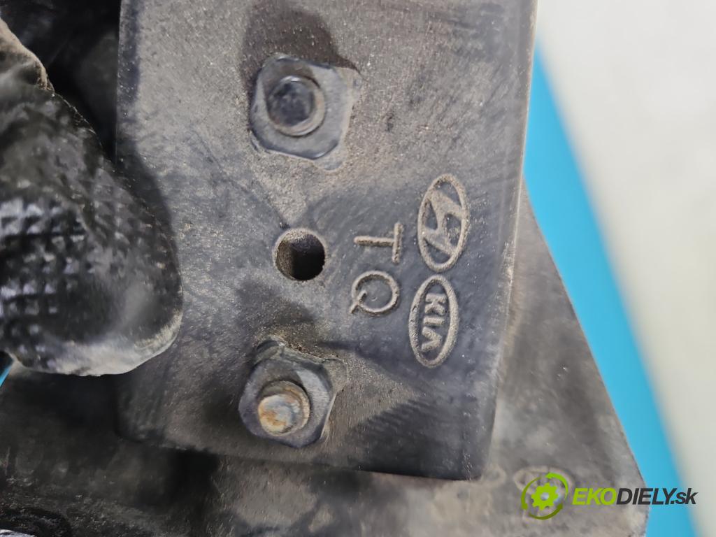 Hyundai H1 II 2007-2023 2.5 crdi 170 HP manual 125 kW 2497 cm3 5- Rolka dvere