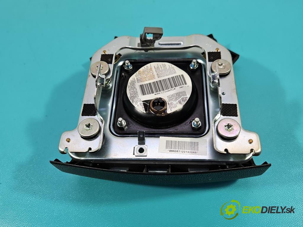 Hyundai H1 II 2007-2023 2.5 crdi 170 HP manual 125 kW 2497 cm3 5- airbag vzduch: Řidiči:  (Airbag)