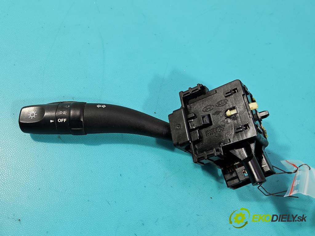 Hyundai H1 II 2007-2023 2.5 crdi 170 hp manual 125 kW 2497 cm3 5- Přepínač blinkry: 93410-4H000 (Páčky pod volantem)