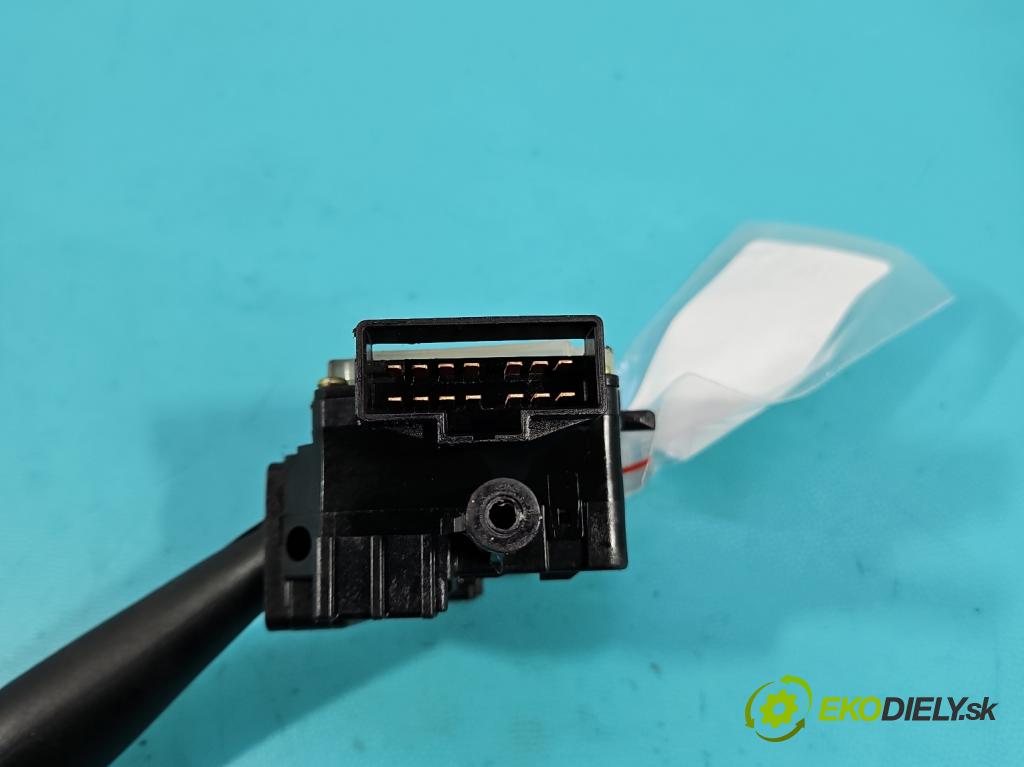 Hyundai H1 II 2007-2023 2.5 crdi 170 HP manual 125 kW 2497 cm3 5- prepínač stieračov 93420-4H000 (Prepínacie páčky pod volantom)