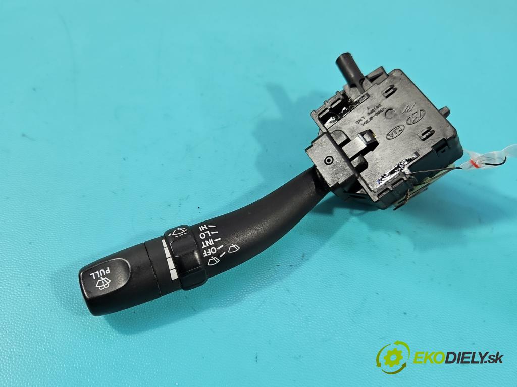 Hyundai H1 II 2007-2023 2.5 crdi 170 HP manual 125 kW 2497 cm3 5- prepínač stieračov 93420-4H000 (Prepínacie páčky pod volantom)