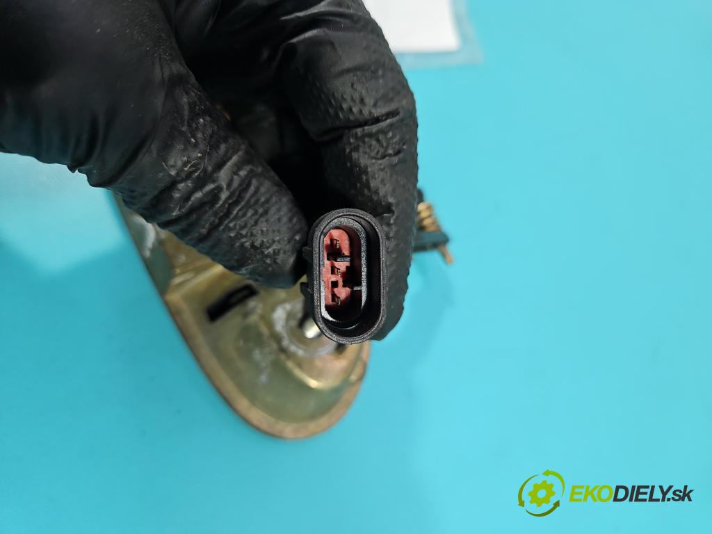 Opel Omega B 1994-2003 3.0 V6 211KM automatic 155 kW 2962 cm3 4- rukoväť predné ľavé mimo:  (Kľučka dverí vonkajšia predná ľavá)