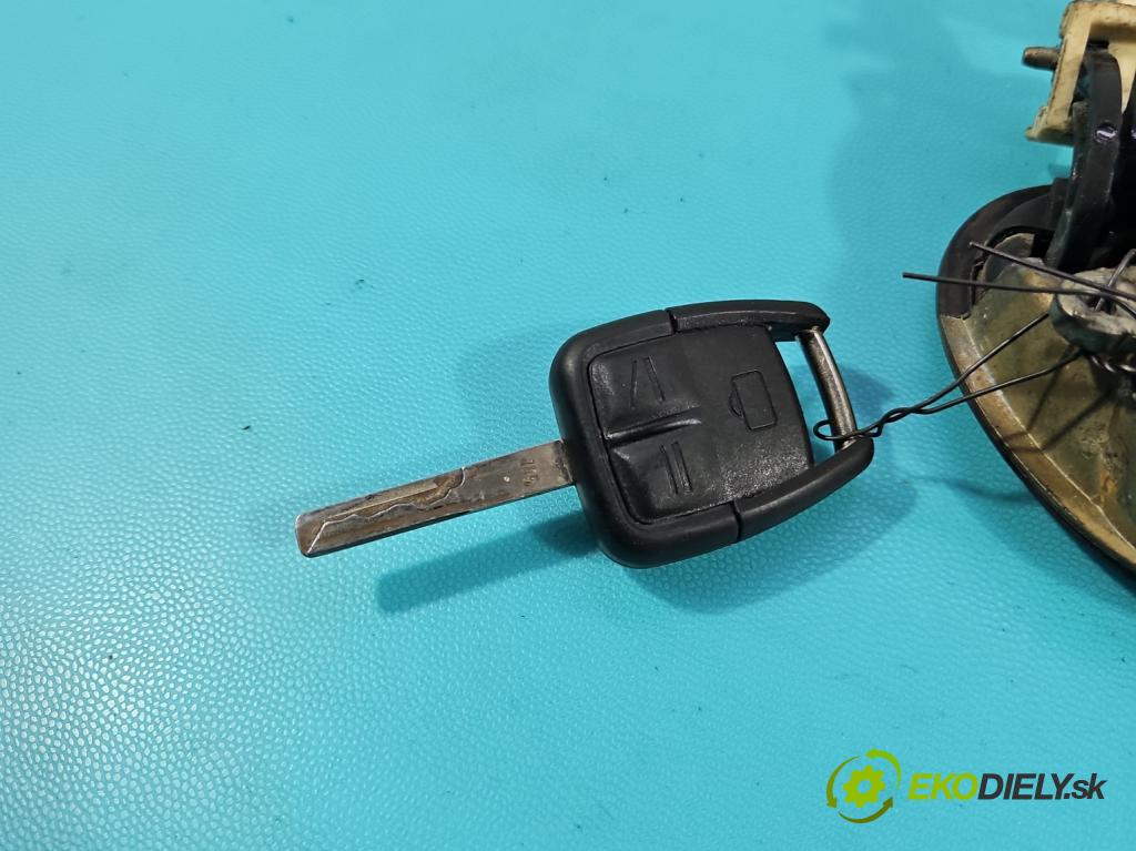 Opel Omega B 1994-2003 3.0 V6 211KM automatic 155 kW 2962 cm3 4- rukoväť predné ľavé mimo:  (Kľučka dverí vonkajšia predná ľavá)