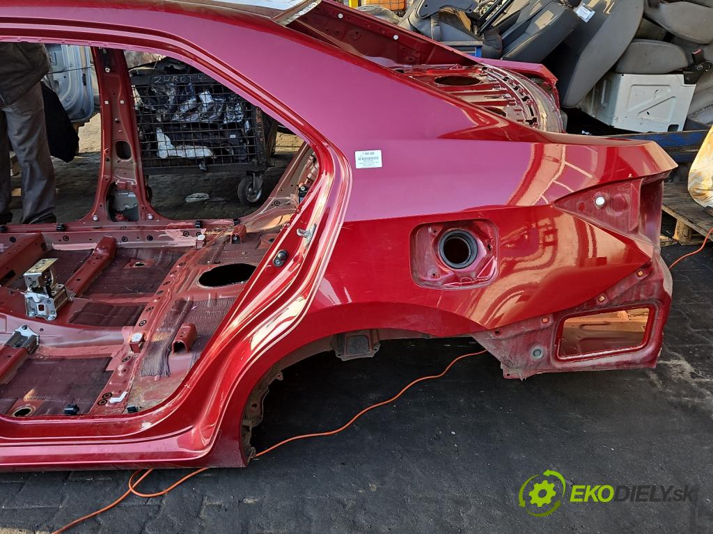 Toyota Corolla E16/E18  2013-2019 1.6 16V 132 hp manual 97 kW 1598 cm3 4- blatnik zadní levý 