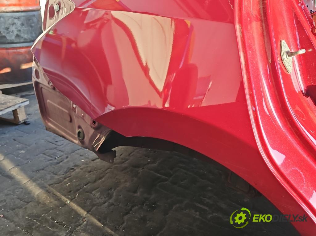 Toyota Corolla E16/E18  2013-2019 1.6 16V 132  HP manual 97 kW 1598 cm3 4- blatník zadné pravý