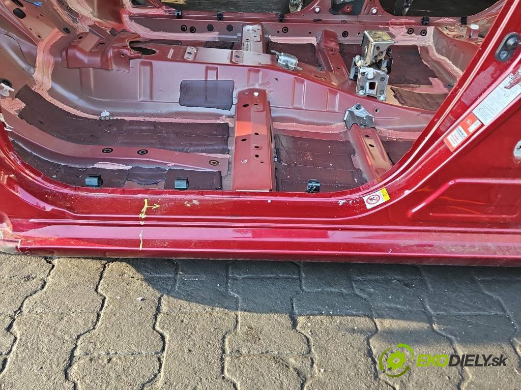 Toyota Corolla E16/E18  2013-2019 1.6 16V 132  HP manual 97 kW 1598 cm3 4- Práh: ľavý  (Karoséria ostatné)