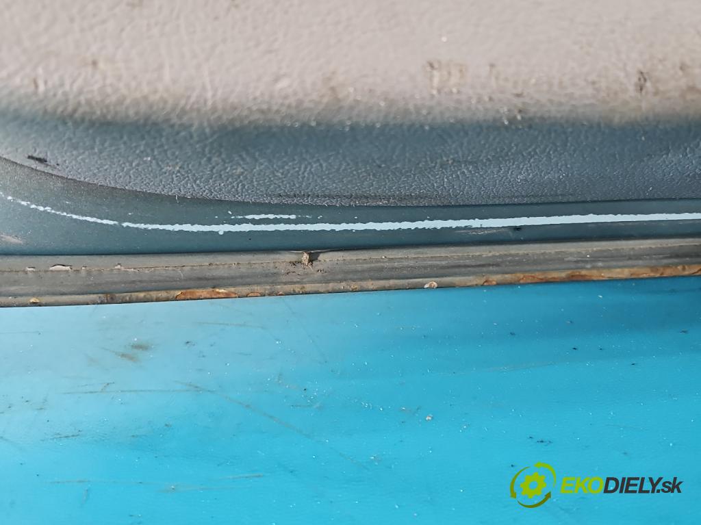 Vw Golf plus 1.9 tdi 105 HP manual 77 kW 1896 cm3 5- zadna kufor  (Kapota zadná (kufor))