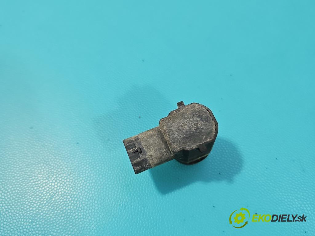 Ford Focus Mk3 2010-2018 1.6 tdci 105 hp manual 77 kW 1560 cm3 5- snímač parkování AM5T-15C868-AAW