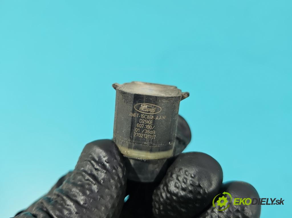 Ford Focus Mk3 2010-2018 1.6 tdci 105 HP manual 77 kW 1560 cm3 5- snímač parkovaní: AM5T-15C868-AAW