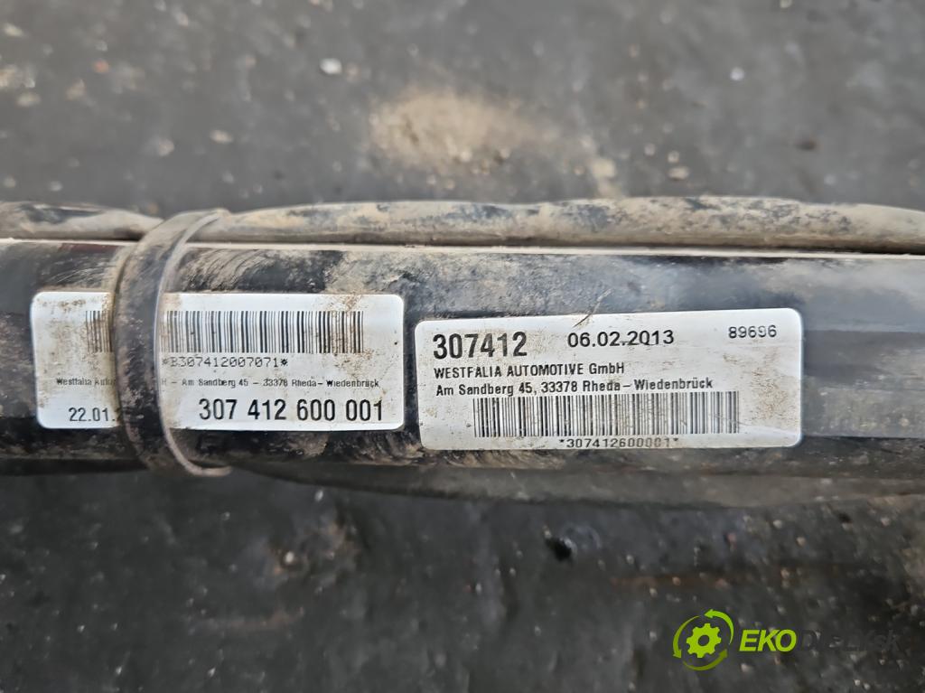 Ford Focus Mk3 2010-2018 1.6 tdci 105 hp manual 77 kW 1560 cm3 5- oko tažné BM5J-N19D521-DA (Tažné zařízení)