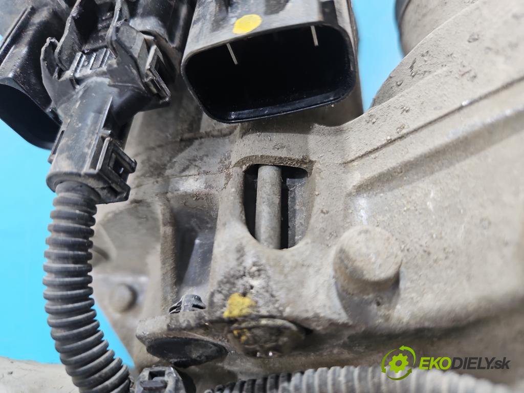 Ford Focus Mk3 2010-2018 1.6 tdci 105 HP manual 77 kW 1560 cm3 5- Ozubené kolo: volant CV6C3D070LA