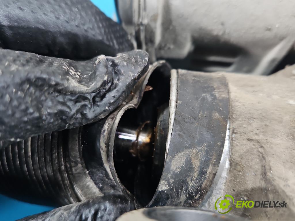 Ford Focus Mk3 2010-2018 1.6 tdci 105 HP manual 77 kW 1560 cm3 5- Ozubené kolo: volant CV6C3D070LA