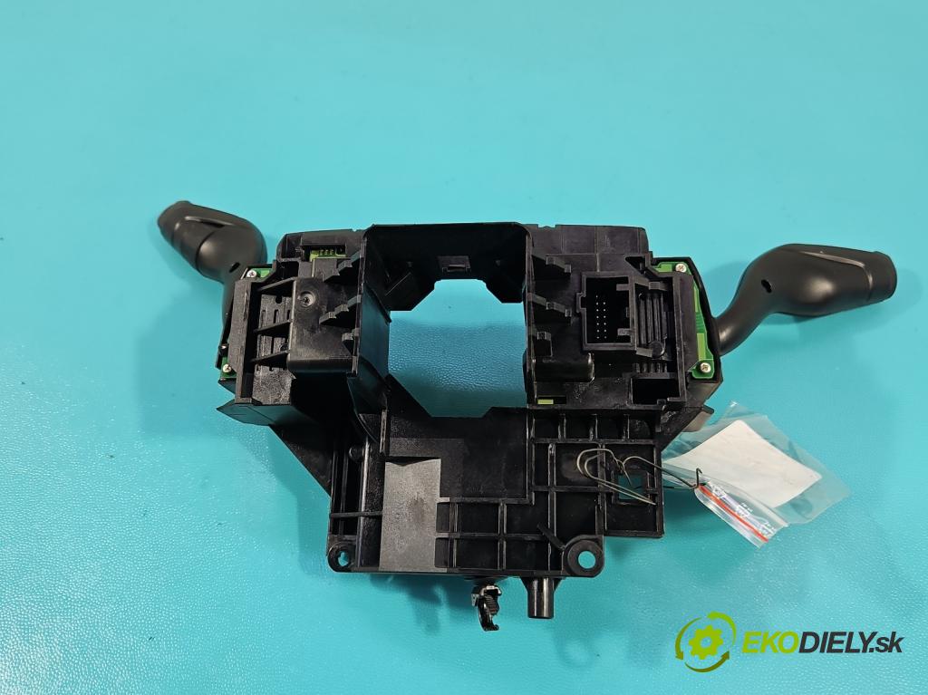 Ford Focus Mk3 2010-2018 1.6 tdci 105 HP manual 77 kW 1560 cm3 5- prepínač komplex: BV6T-13N064-AH (Prepínacie páčky pod volantom)