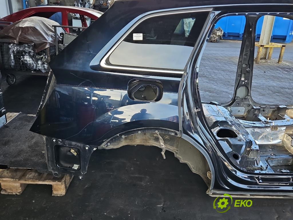 Audi Q7 2015- 3.0 TFSI CRE: 333KM: automatic 245 kW 2995 cm3 5- blatník zadné pravý 