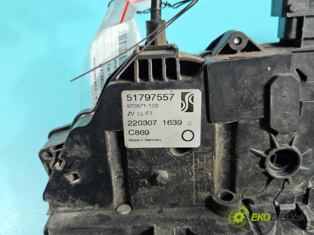 Fiat Punto Grande 1.3 jtd 90 HP manual 66 kW 1248 cm3 5- zámok predné ľavý 51797557